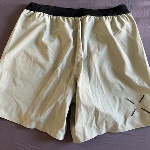 Mens L Ten Thousand Interval Liner Short